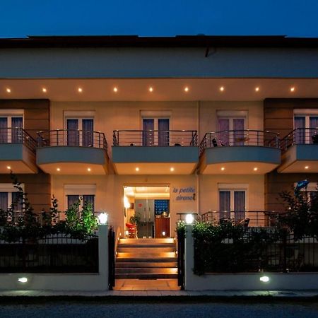 Petite Sirene Studios Паралия-Катерини Экстерьер фото