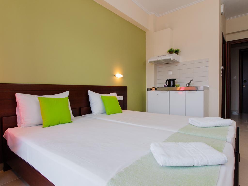 Petite Sirene Studios Паралия-Катерини Номер фото