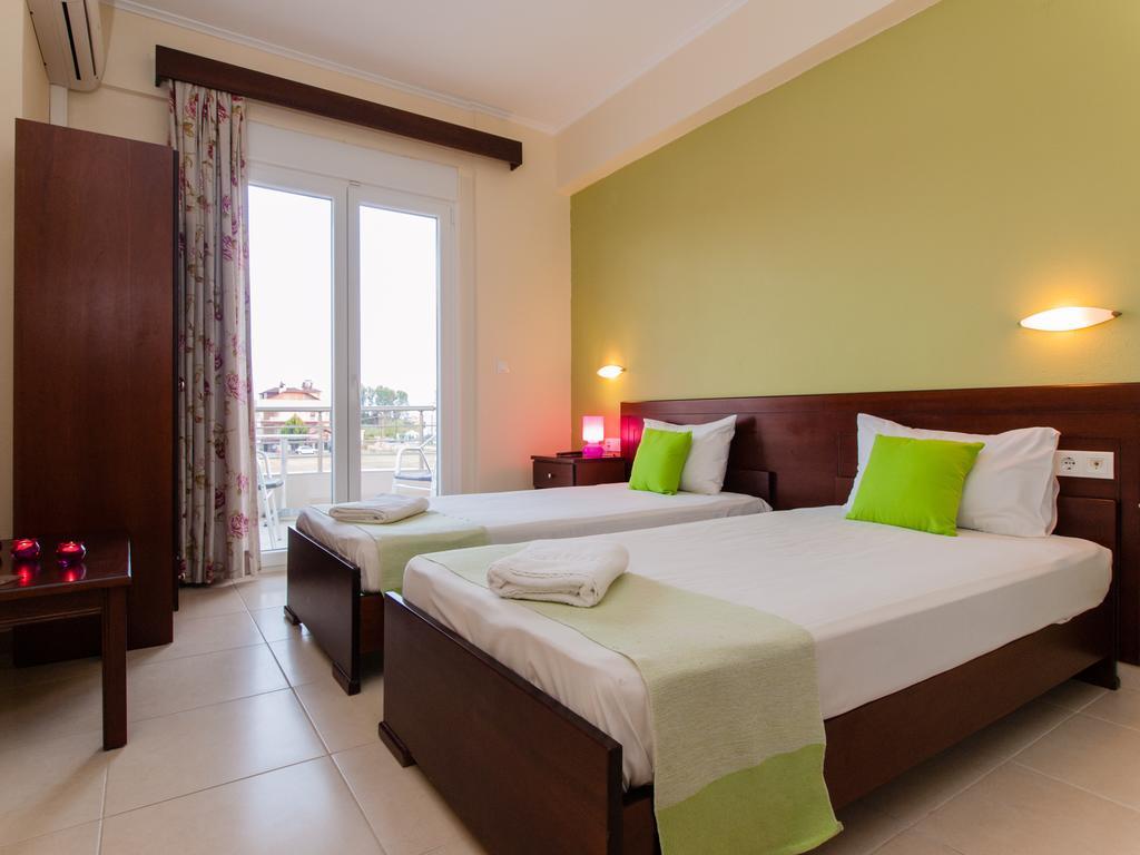 Petite Sirene Studios Паралия-Катерини Номер фото