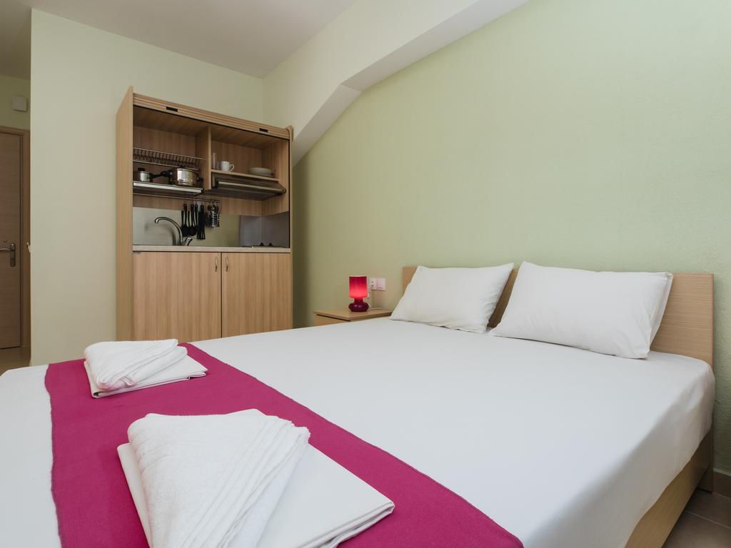 Petite Sirene Studios Паралия-Катерини Номер фото