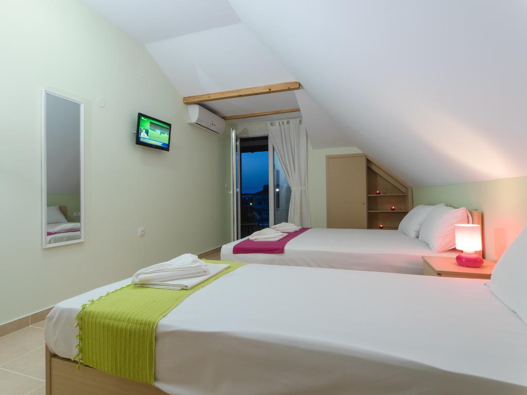 Petite Sirene Studios Паралия-Катерини Номер фото